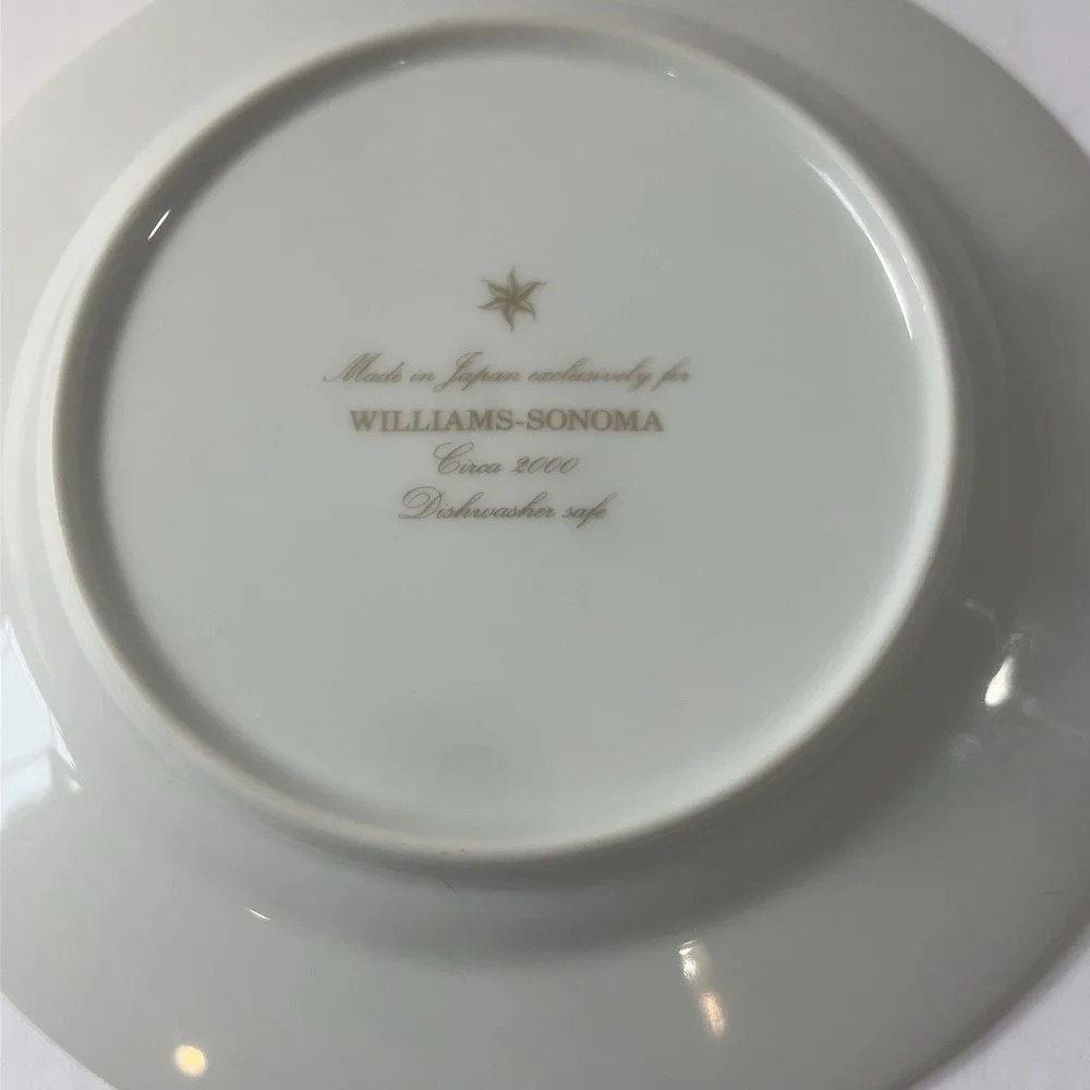 Williams-Sonoma Eternal Script Dessert Plate - Circa 2000 - Made in Japan - 7.5